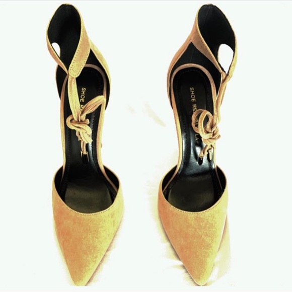 Style: Pump Heels - Picture 3 of 4